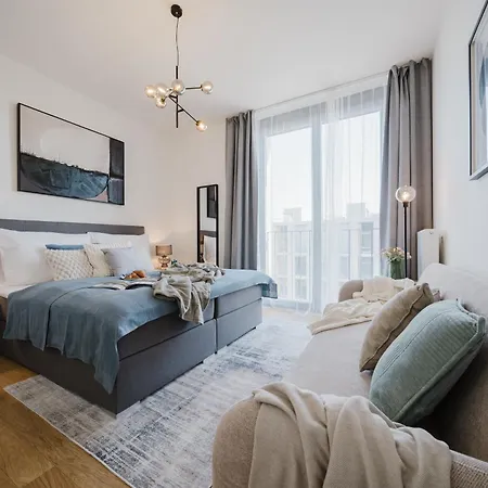Apartino - Free Parking, Balcony, Easy Access, Metro Station, Nespresso, Netflix * Prague