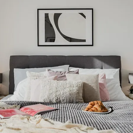 公寓 Apartino - Free Parking, Balcony, Easy Access, Metro Station, Nespresso, Netflix *