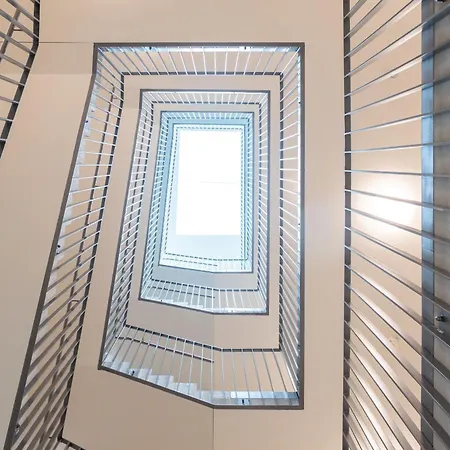 Apartino - Free Parking, Balcony, Easy Access, Metro Station, Nespresso, Netflix Apartman