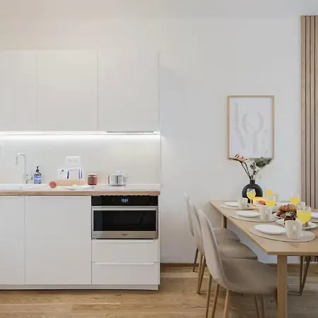 Apartamento Apartino - Free Parking, Balcony, Easy Access, Metro Station, Nespresso, Netflix Praga