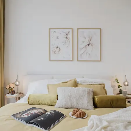 Apartino - Free Parking, Balcony, Easy Access, Metro Station, Nespresso, Netflix Apartamento Praga