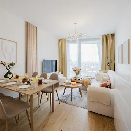 Apartino - Free Parking, Balcony, Easy Access, Metro Station, Nespresso, Netflix Apartamento Praga